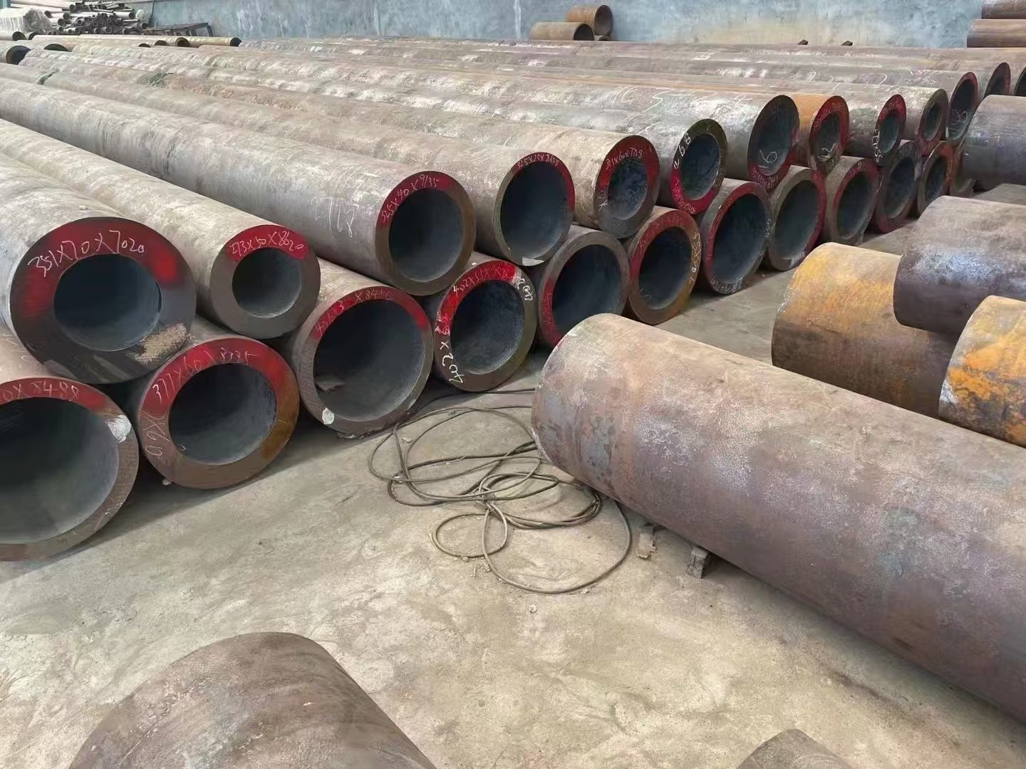 乐山市无缝钢管切割定尺切割加工机械加工无缝钢管 - 厂家